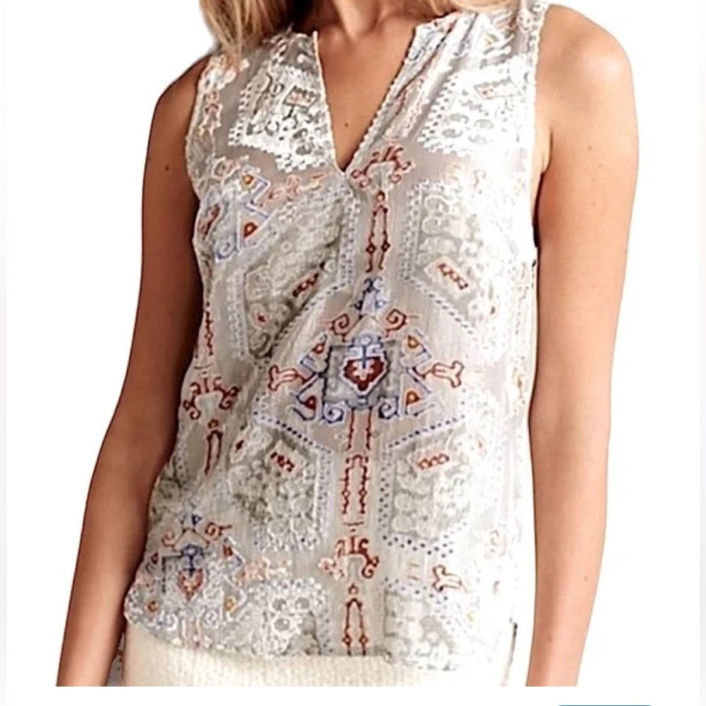 J.O.A. Gray and Blue Tank Top with Geometric Pattern